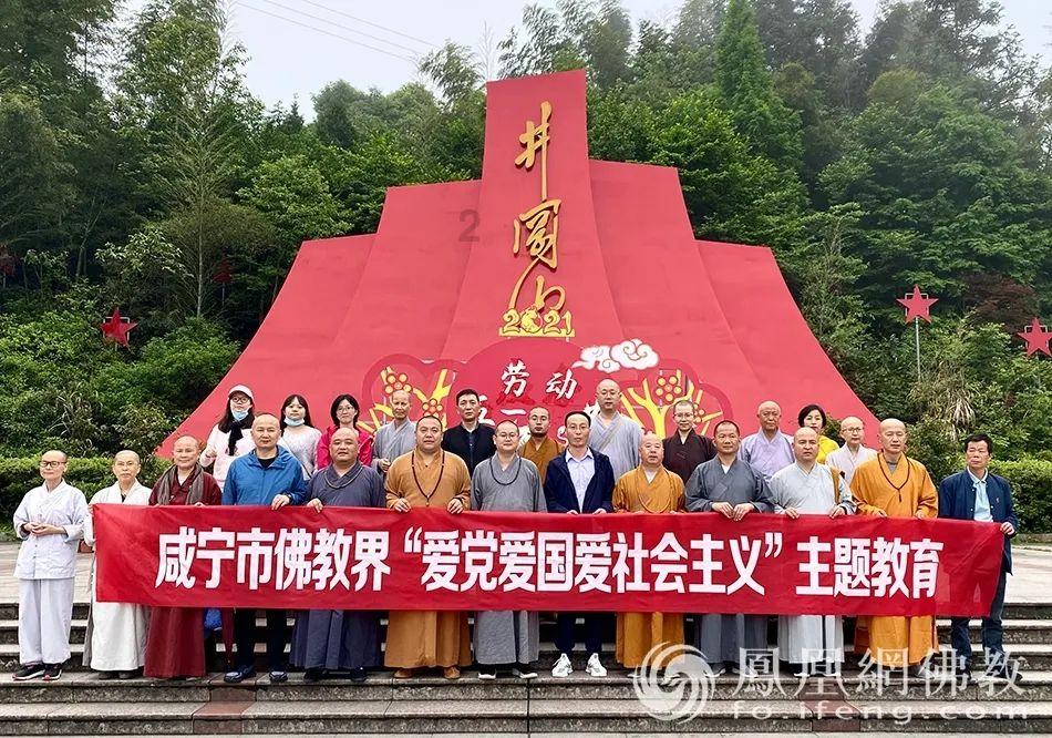 想开滴滴专车，不知道自己买车好还是租车好？求指教